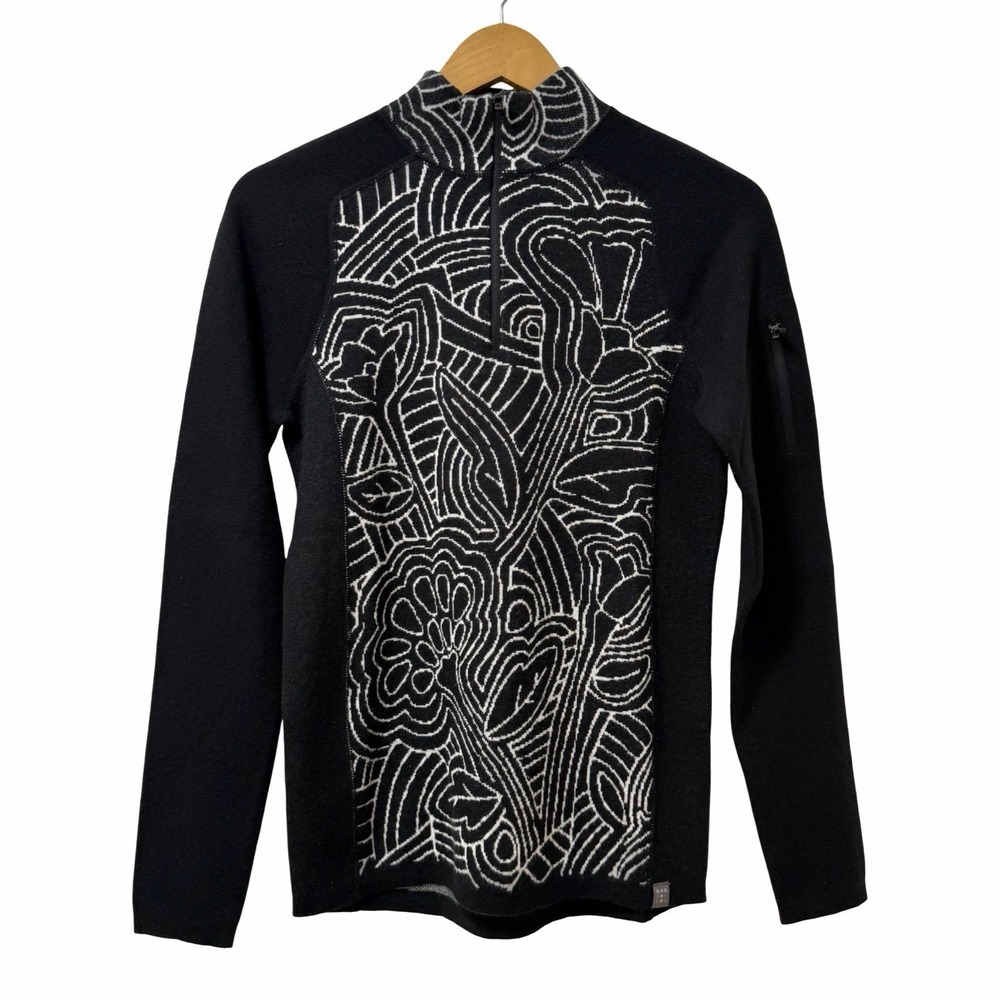 Title Nine Super Power 1/4 Zip Wool Blend Sweater Size XS Black Floral Gorpcore